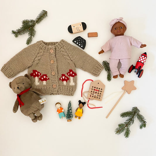 The Holiday Gift Guide for 12-24M
